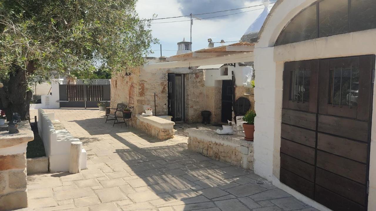오스투니 Trullo Titti 빌라 외부 사진